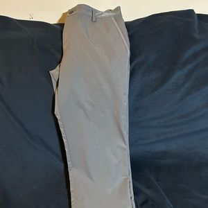 Mens Adidas ClimaCool Pant size 32*32 grey